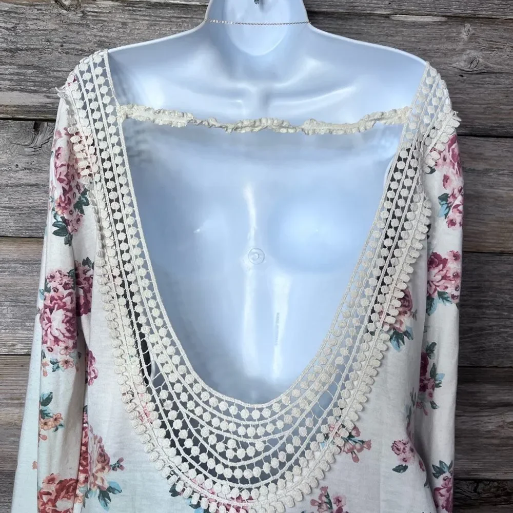 YaYa Club Open Back Crochet Trimmed Loose Fit Floral Sweatshirt 💗